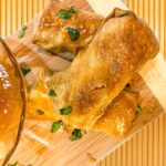 egg rolls with apricot dipping sauce